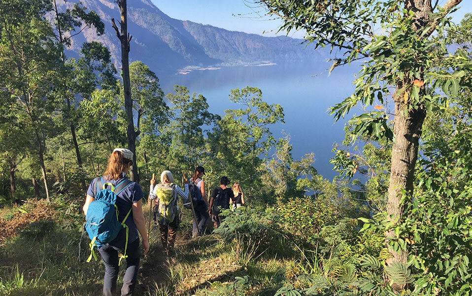 Villa Kayajiwa - Muntigunung trekking activity
